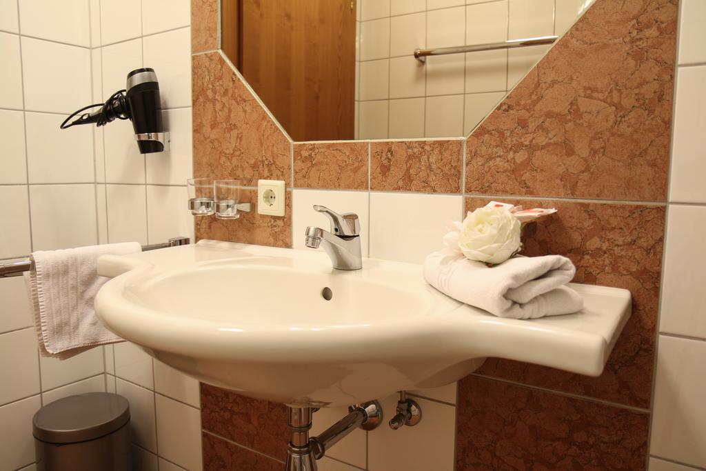 Hotel Gasthof Neuner Imst Dış mekan fotoğraf
